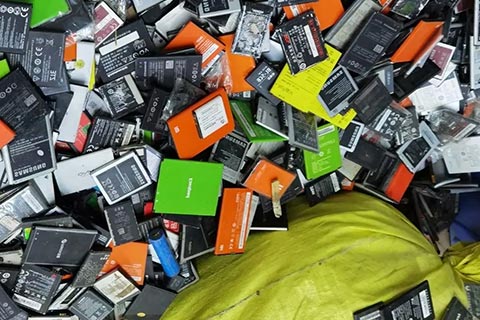 长春钛酸锂电池回收-上门回收钴酸锂电池-高价三元锂电池回收